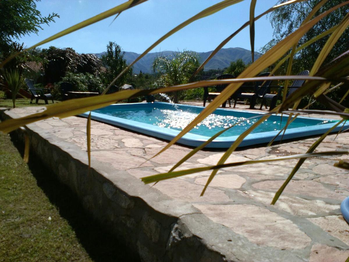 Las Acacias Refugio De Descanso Hotell La Falda Eksteriør bilde