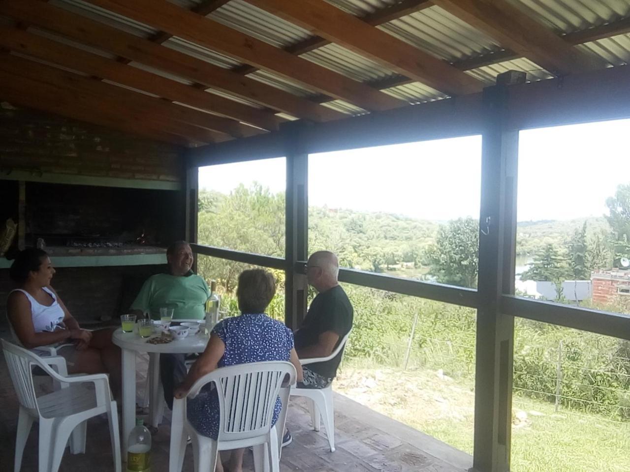 Las Acacias Refugio De Descanso Hotell La Falda Eksteriør bilde