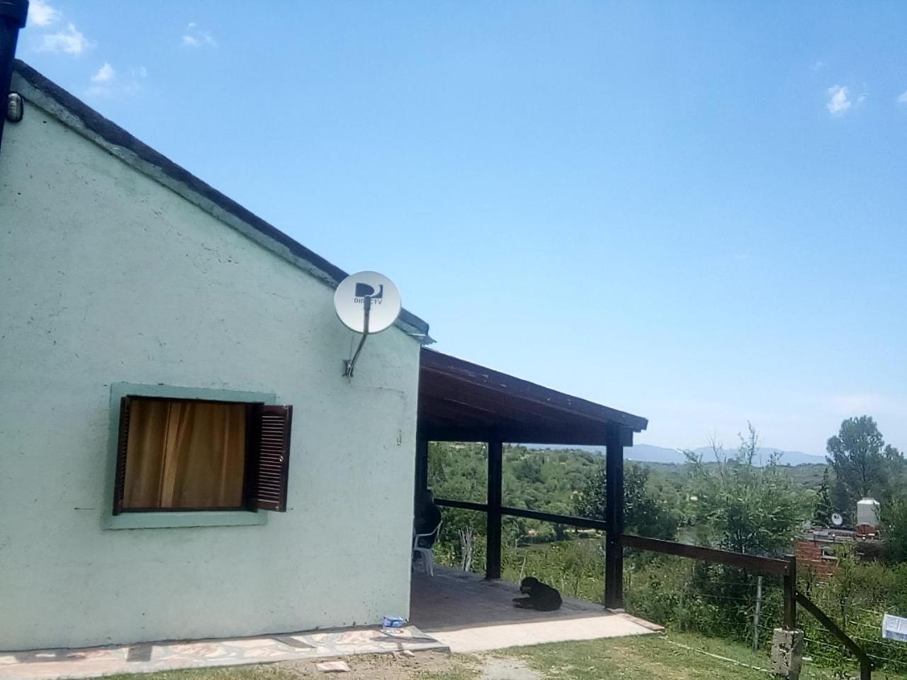 Las Acacias Refugio De Descanso Hotell La Falda Eksteriør bilde